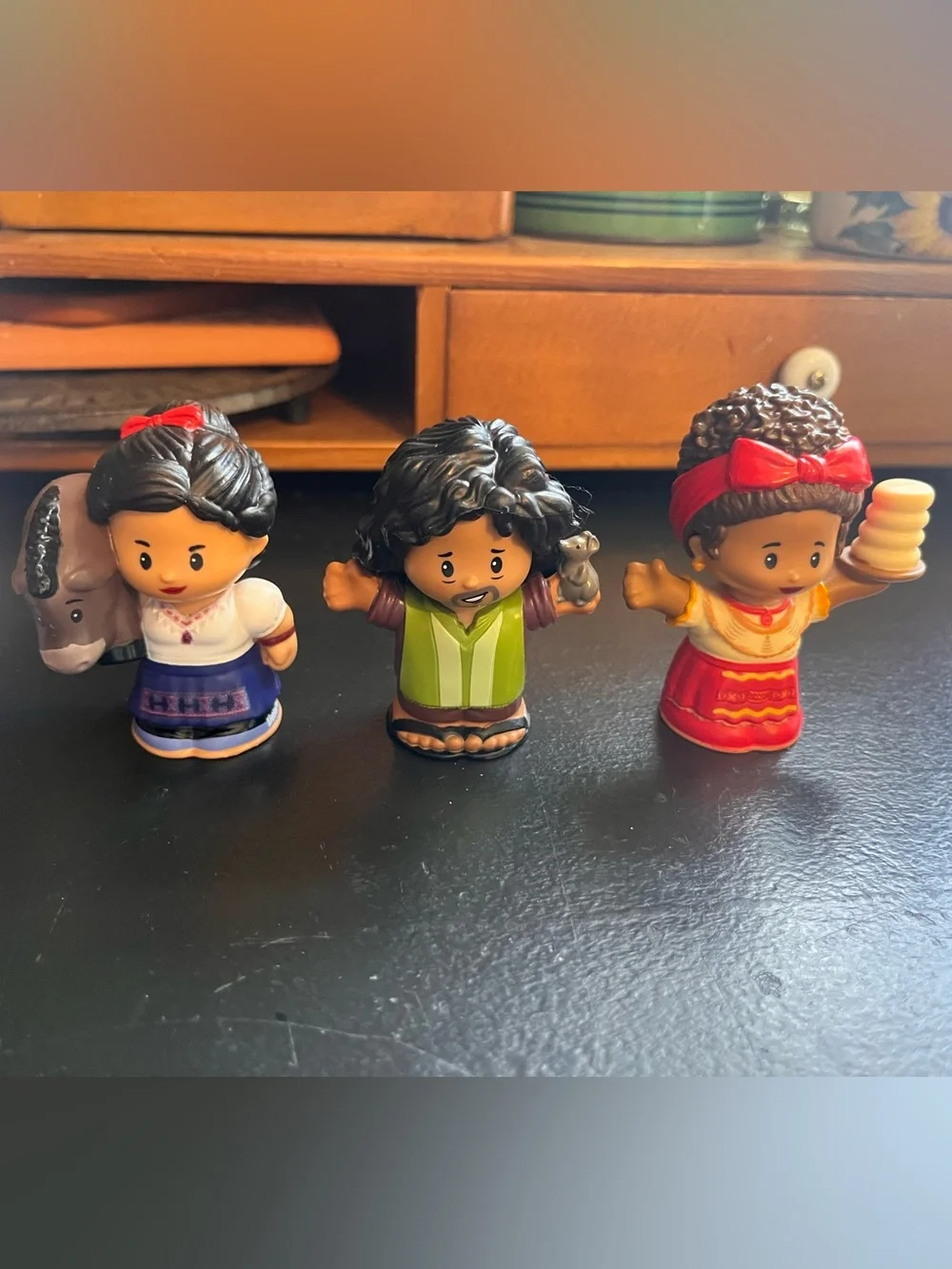 Disney Encanto Little People set of 5